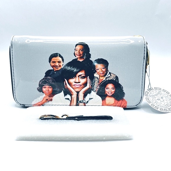 Michelle Obama and African American Legends Gray Wrap Wallet/Wristlet  NWT - Picture 1 of 6